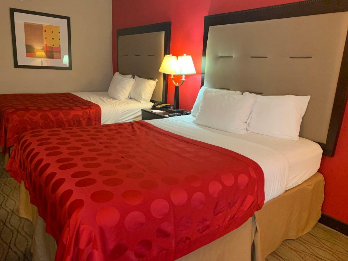 Ramada By Wyndham Γκέινσβιλ Εξωτερικό φωτογραφία